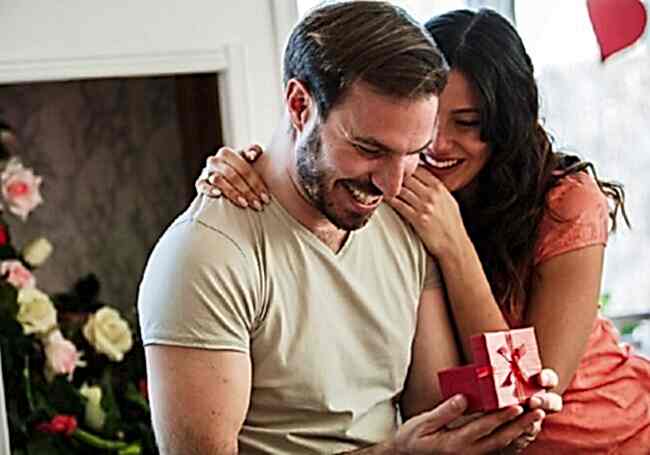 sevgiliye ozel hediye secimi