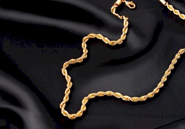 burclara gore sevgililer gunu hediyeleri akrep burcu