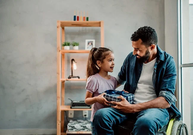 kız çocuklarına hediye