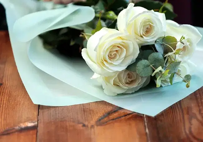 kız isteme çiçeği olarak güller